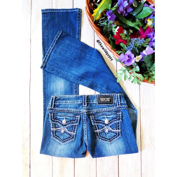NWT | Signature miss me jeans 🍃 - Picture 2 of 5